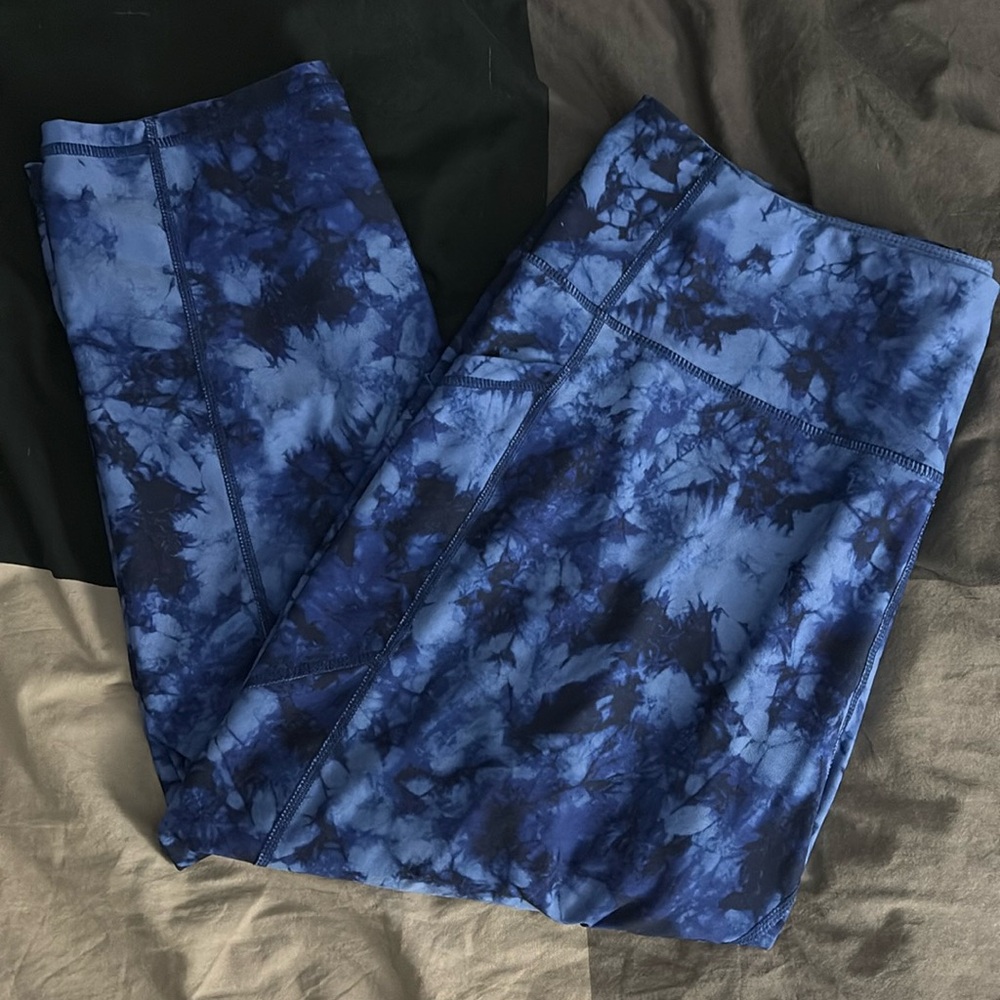 Blue tie dye atheletic pants